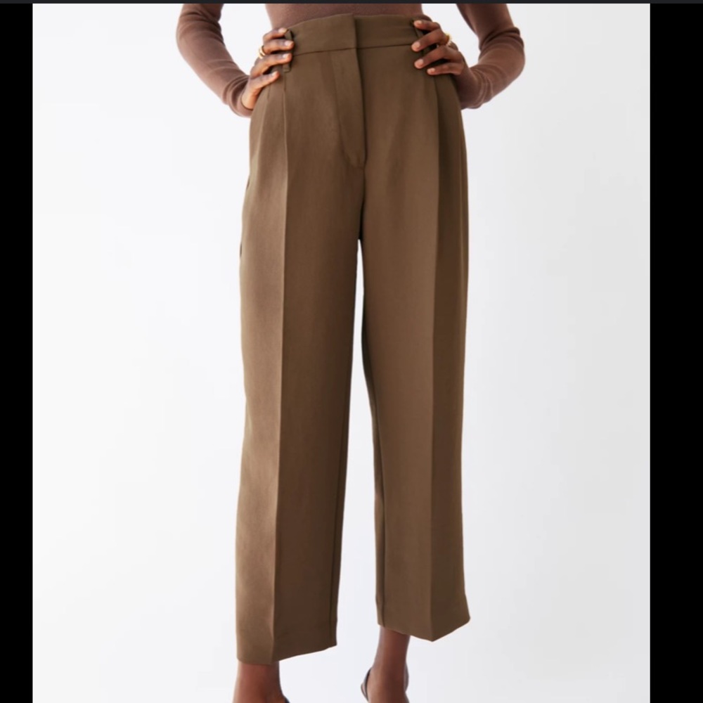 Aritzia Effortless Pants - Brown